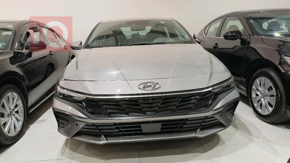 هیوندای ئەلەنترا